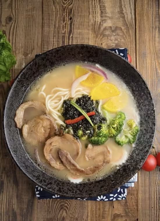 豚骨拉面 /Tonkotsu Ramen